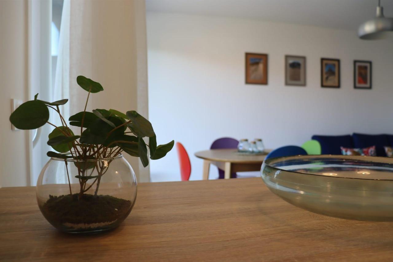 Апартаменты Uzes Centre La Terrasse Des Capucines Avec Garage Privee Экстерьер фото