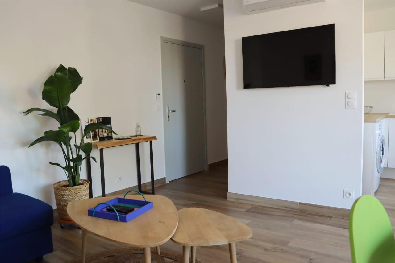 Апартаменты Uzes Centre La Terrasse Des Capucines Avec Garage Privee Экстерьер фото